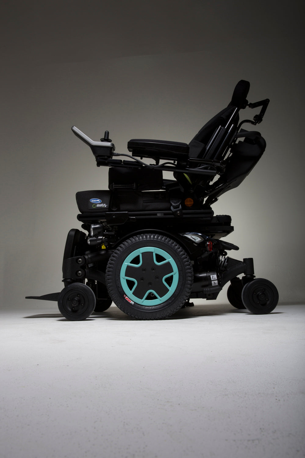 Invacare TDX SP2 Ultra Low Maxx Power Wheelchair - Revolutionary Complex Rehab Mobility with LiNX Technology