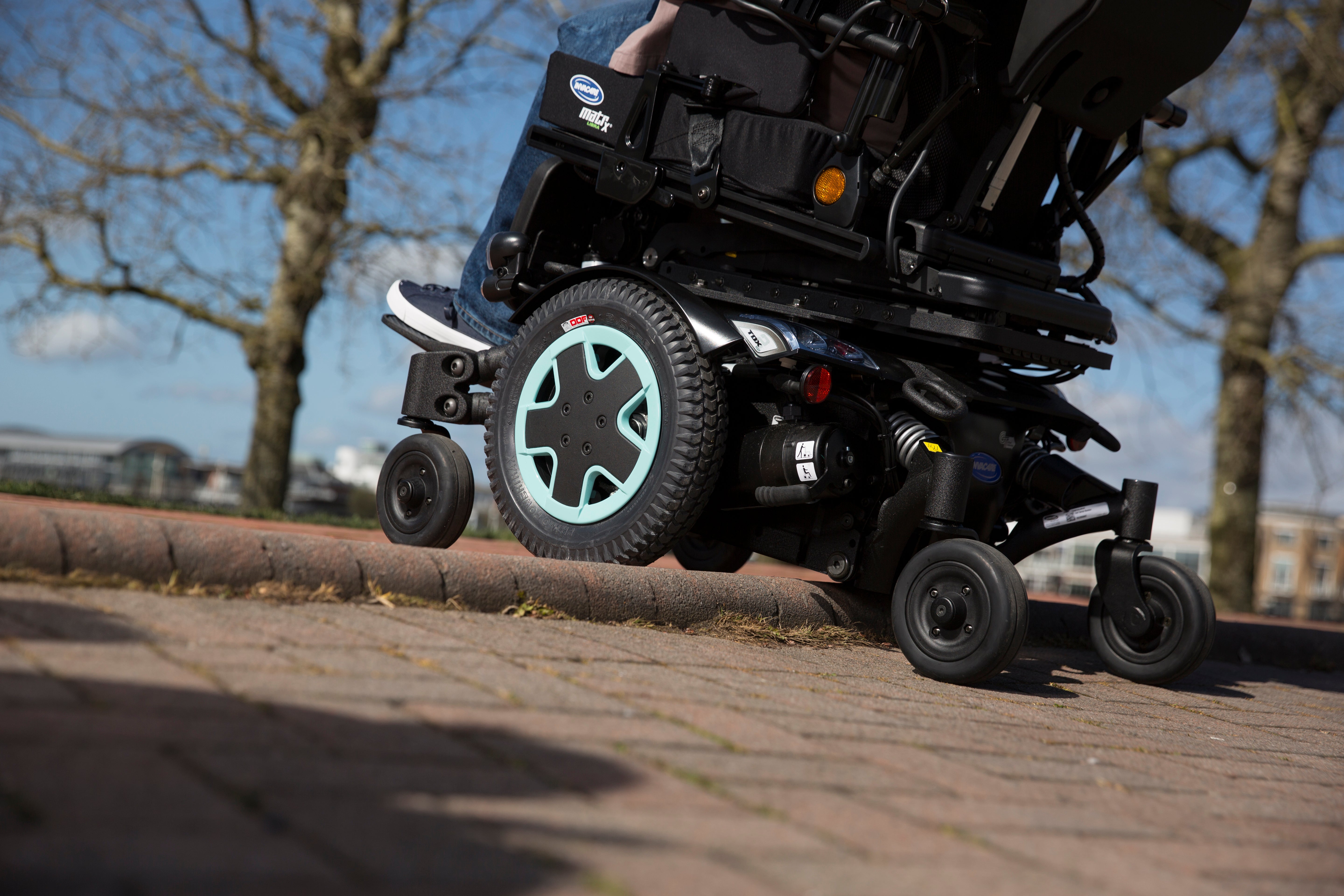 Invacare TDX SP2 Ultra Low Maxx Power Wheelchair - Revolutionary Complex Rehab Mobility with LiNX Technology