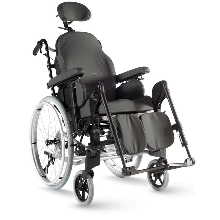 https://mobilityjoy.com.au/cdn/shop/products/relax-2-manual-wheelchair_2000x.jpg?v=1678254916
